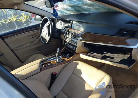 2011 BMW 535I xDrive z USA, uszkodzony, nr VIN WBAFU7C51BC870921